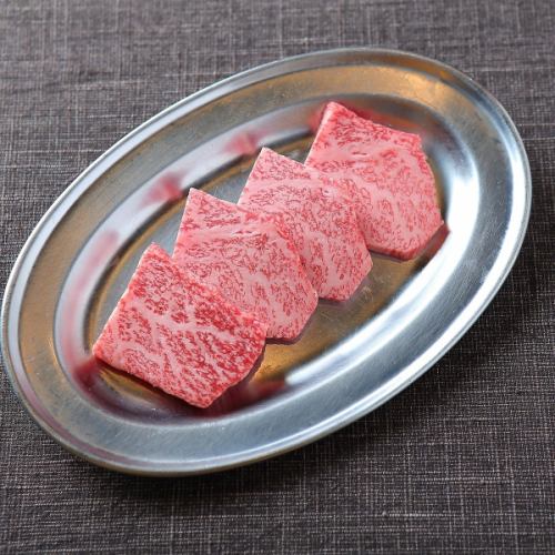 ≪極上の黒毛和牛を衝撃のコスパで！≫赤字覚悟の大放出！”とくちゃんの黒毛和牛焼肉” 979円 (税込)～