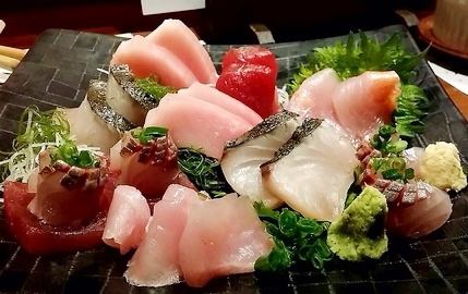 新鮮なお刺身付きのお得なコースなどもご用意しております！