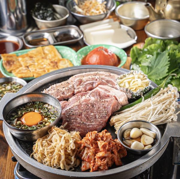 【サムギョプサル食べ放題 レディース限定コース】デザート付き♪《お一人様2880円(税込)》