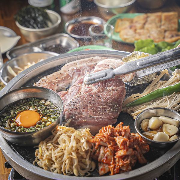 【サムギョプサル食べ放題コース】120分制、90分ラストオーダー《お一人様2880円(税込)》