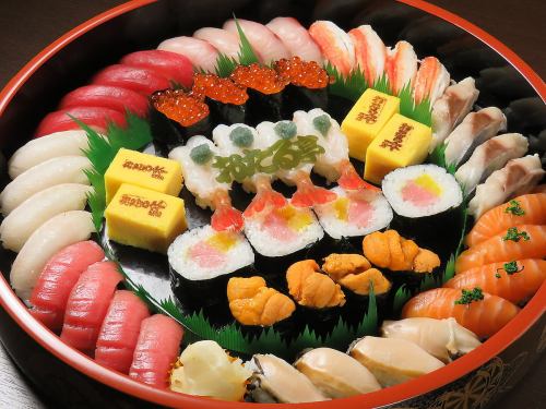 Various types of sushi and sushi rolls / crab bokko / pacific saury no manma