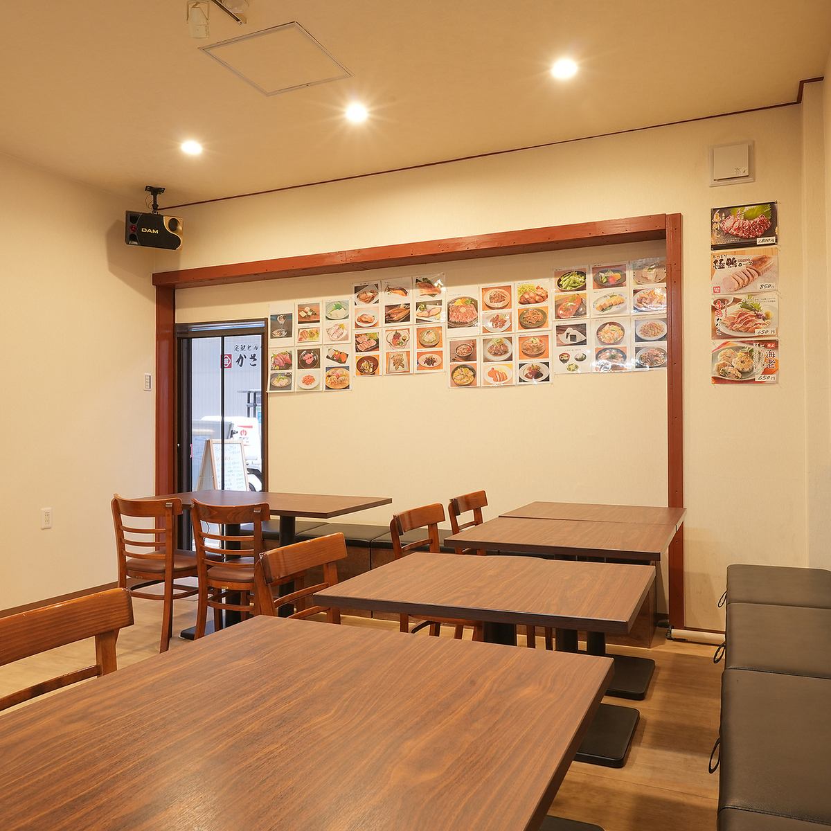 欢迎您在本店举办各种宴会。