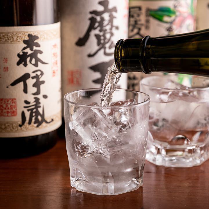 豊富な焼酎・日本酒をご用意♪お酒に合う逸品料理も自慢です！