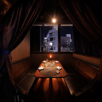 [Station Chika!] 3 minutes walk from Ueno Station! This atmospheric space can be used for various banquets! All seats are completely private rooms, so even 2 people can be seated in a private room.Private room seating available for up to 100 people!If you are looking for a large banquet in Ueno, please use our completely private banquet room.We also offer courses suitable for banquets, drinking parties, and welcome and farewell parties.