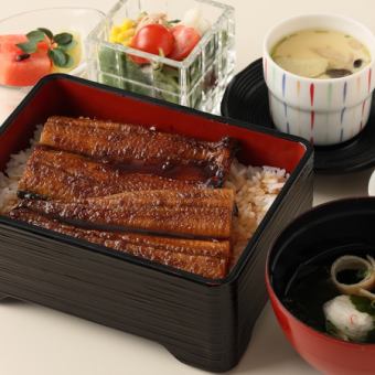 "Summer Limited" Lake Hamana eel rice bowl (half)