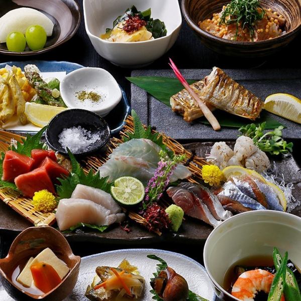 Gyojin的豪华套餐6000日元（共8道菜）时令鱼Shunsai | 用于娱乐，宴会，庆典