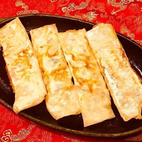 鉄板棒餃子(4本)