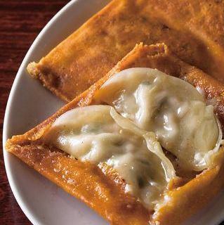 チーズ羽根付き餃子の魅力