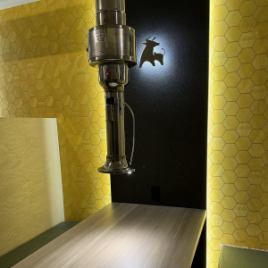 【2F 반개실 테이블석☆2분~10분】2명~10분까지 앉을 수 있는 반개실 테이블석을 준비하고 있습니다.이 자리에서는 소규모 10 명까지 폭넓고 즐거운 식사를 즐길 수 있습니다.특별한 시간을 보내십시오.