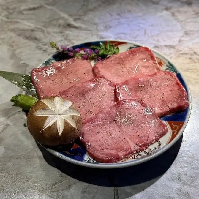 料理 | 焼肉 WAGYU SHICHIRAN ワギュウシチラン