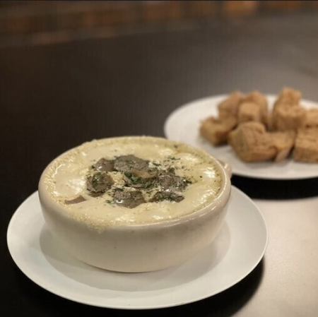 冬トリュフとジャガイモのグラタン