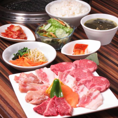 “一個很好的計劃，享受烤肉和韓國料理”無限暢飲價格為3850日元（含稅）（3人〜）+ 1650日元（含稅）◎