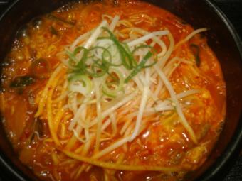 Yukgaejang soup / kalbi soup