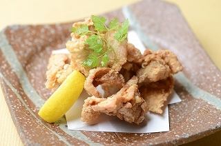 Deep-fried chicken thigh classic soy sauce