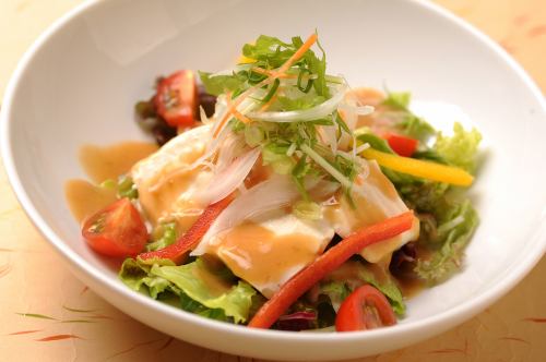 Tofu salad with meat miso