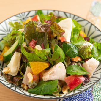 あらき自慢のスペシャルサラダ