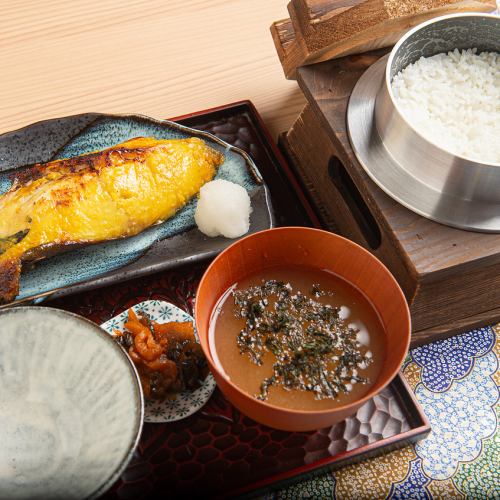 焼き魚定食