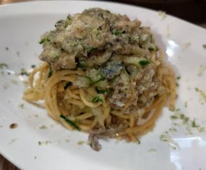 Aglio olio tagliolini 配香鱼和黄瓜