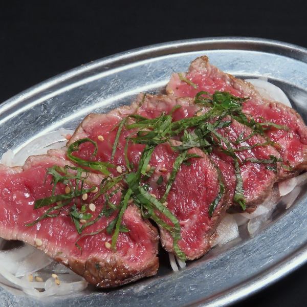 [Enjoy the lean thigh meat of brand beef♪] Seared Echigo beef