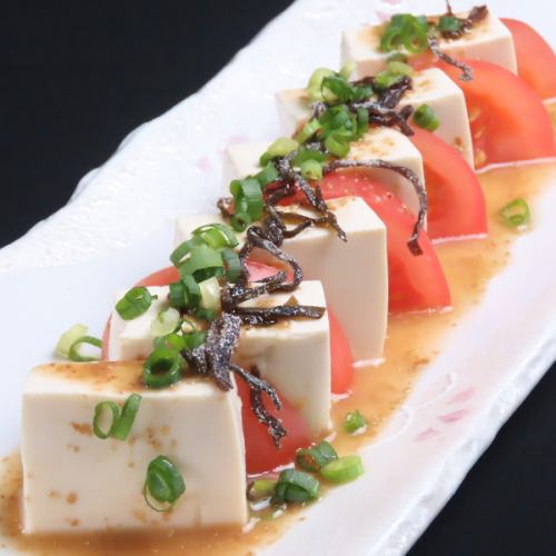 Japanese-style Caprese salad with tofu and tomatoes