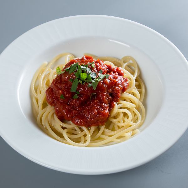 パスタなどメインでも〆でも楽しめるメニューもご用意