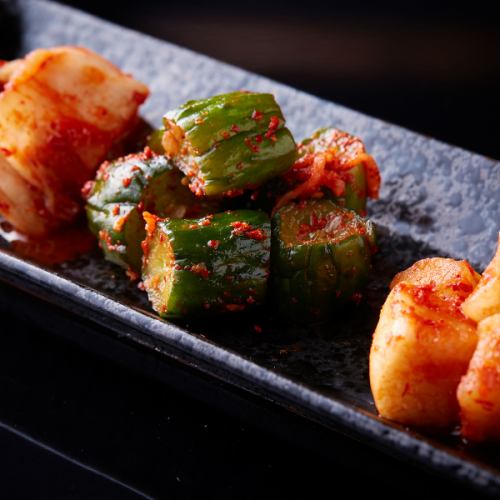 Assorted Kimchi / Assorted Namul /