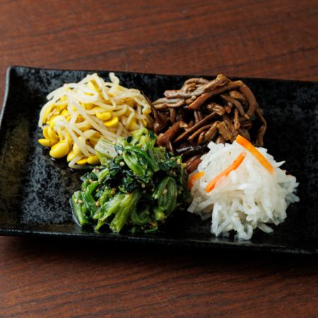 ナムル盛り合わせ