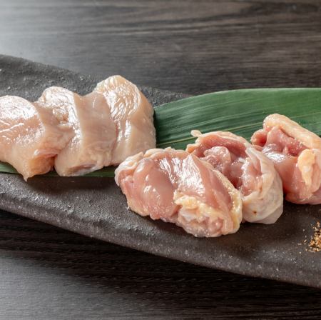 淡路鶏モモむね食べ比べ