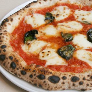 Authentic Neapolitan pizza specialty store