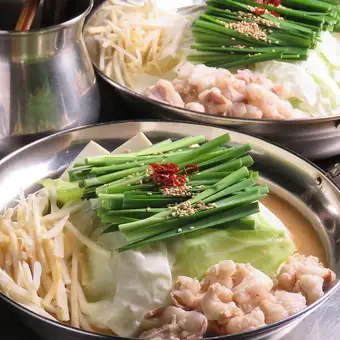 选择您的火锅、鸡翅和畅饮套餐:3500日元(含税)