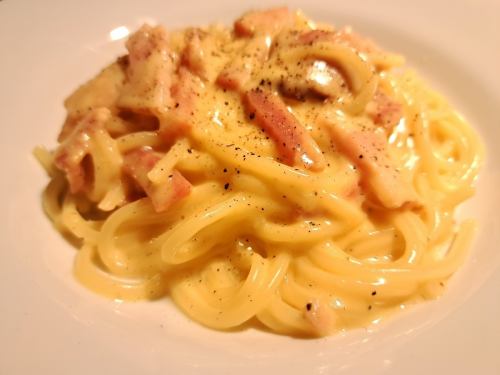 濃厚カルボナーラ