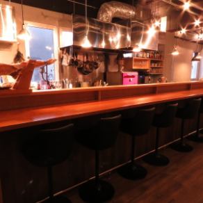 We have 8 counter seats! You can enjoy talking with the staff only at the counter seat ♪ We are proud of the calm atmosphere, so you can use it with friends or on a date ◎ Of course, one person is also welcome Please use according to the purpose and number of people.