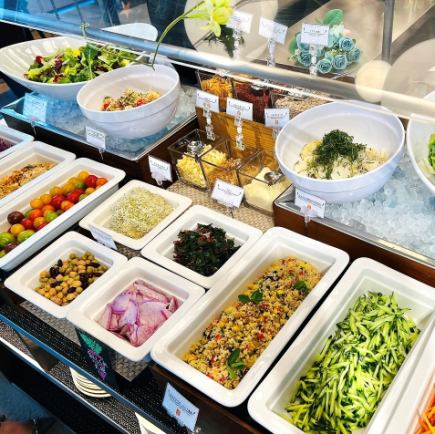 [Lunch★] Healthy salad buffet 1600 yen