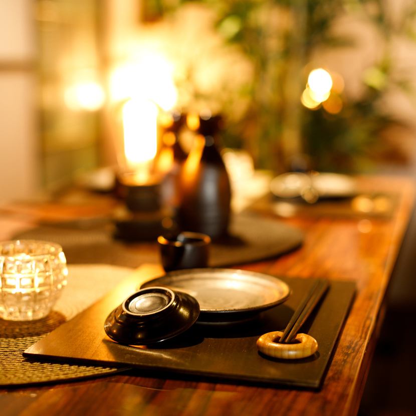 和モダンで温もりのある個室を多数ご用意!デートにおすすめ♪