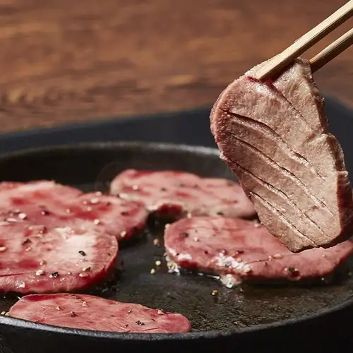 名物 鉄板牛タン