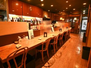 You can use it for various purposes, whether you are alone or on a date! The counter seats are also equipped with partitions, so you can take measures against corona! You can eat with confidence.