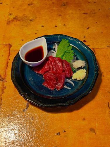 Good evening ♪ It's totochee!
Wow, it's hot 🥵 Too hot!
You have to be prepared to go outside 😅

We are waiting for you in a cool store ❤️

It was hot yesterday too, so the pure tofu was very popular!
Then we had horse sashimi! And for drinks, we had fresh sudachi sour!
There are spicy ones, light ones, and then sour ones.
Monkfish liver with ponzu sauce, tiger pufferfish milt with ponzu sauce, etc.
There are also many refreshing options.
20 raw oysters!

I have only two reservations so I'm pretty busy.
Please come visit us!

We are also slowly making preparations for the Shin-Matsudo Festival.
Totochee's signature cheese and raw oysters can only be served if they are cooked.
The lineup includes items that my children like.
Not in the photo are the fried chicken and frozen chocolate bananas.
However, if the number of people attending the festival is low, the menu will be reduced.
Of course, our store will also be open, so we look forward to your visit.

We look forward to your reservation and visit today!

#Shin-Matsudo #Kashiwa #Matsudo #Nagareyama #Shin-Matsudo gourmet #Shin-Matsudo izakaya #Shin-Matsudo all-you-can-drink #Shin-Matsudo roast beef #Shin-Matsudo lunch #Shin-Matsudo dinner #Sashimi #Shin-Matsudo oysters #Birthday #Non-smoking #Smoking allowed on the terrace #Separate smoking areas #Italian #Dogs allowed on the terrace #Good for dates #Stylish izakaya #Wine bar #Cheese fondue #Shin-Matsudo cheese
#Raclette cheese #Paella #Fruit dishes #Shin-Matsudo Festival