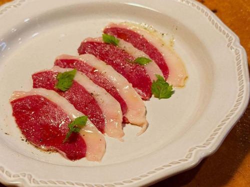 こんばんは♪totocheeです！
今月1日から暇暇で困ってましたがやっと沢山のご予約！
8月9日空きは1階テーブル1席、テラス3席、2階4席空いてます❤️

限定牡蠣を食べにきませんか？
徳島鳴門ウチノ海産牡蠣！
160gアップのサイズ！
無くなり次第終了！

そしてやっぱりパエリア〜ビール〜サワ〜

鴨生ハムはワインでいっちゃってください〜

totocheeは8月もお休みなしで営業！
お盆もやってますよ〜
一緒に飲みませんか？

本日もご予約、ご来店お待ちしております♪

#新松戸#柏#松戸＃流山＃新松戸グルメ#新松戸居酒屋#新松戸飲み放題#新松戸ローストビーフ＃新松戸ランチ#新松戸ディナー＃#刺身＃新松戸牡蠣#誕生日＃禁煙#テラス喫煙可#分煙#イタリアン＃テラス犬ok#デート#オシャレ居酒屋#ワインバル#チーズフォンデュ#新松戸デート#新松戸ランチ#新松戸ディナー#松戸グルメ#新松戸チーズ#松戸チーズ#徳島鳴門牡蠣#パエリア
