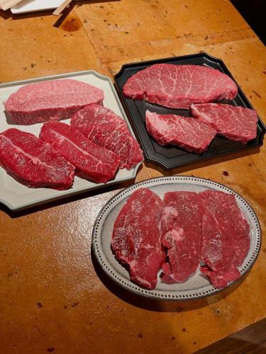 こんばんは♪totocheeです！
8月が始まりました！
お祭りや花火などイベントが盛り沢山ですね♪
お盆も休まず営業します！今月も店休日なしでございます〜

チーズ、魚、肉！美味しいものご用意して
皆様のご来店お待ちしております〜

フルーツは今は桃ですねー
そろそろ無花果がで始めたようで
天ぷらとかサラダとか色々やります！

2階を使った貸切宴会もご相談お待ちしております！

では8月も皆様のご来店お待ちしております☆

#新松戸#柏#松戸＃流山＃新松戸グルメ#新松戸居酒屋#新松戸飲み放題#新松戸ローストビーフ＃新松戸ランチ#新松戸ディナー＃#刺身＃新松戸牡蠣#誕生日＃禁煙#テラス喫煙可#分煙#イタリアン＃テラス犬ok#デート#オシャレ居酒屋#ワインバル#チーズフォンデュ#新松戸デート#新松戸ランチ#新松戸ディナー#松戸グルメ#新松戸チーズ#松戸チーズ