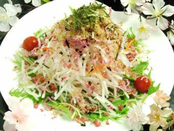 Crispy Jakoume and Mizuna Radish Salad (2 servings)