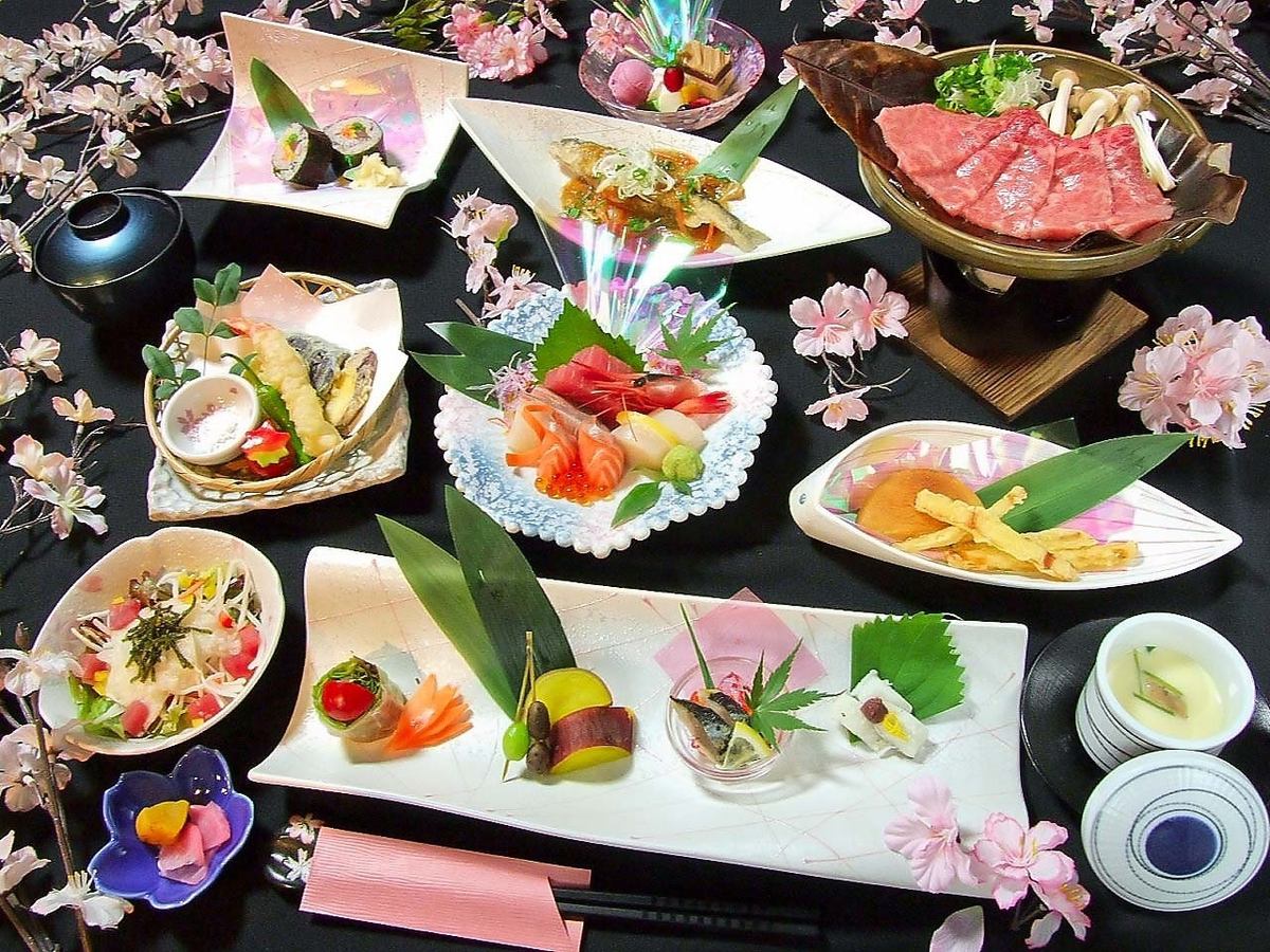 Kaiseki-style course lunch that is very popular among a wide range of people! Drinks and individual izakaya menus are also available!