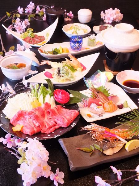 Our creative kaiseki course is very popular! No special preparation is required and it is perfect for any gathering such as banquets, memorial services, auspicious events, entertainment, anniversaries, etc.!!