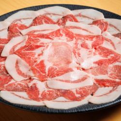 Carefully selected domestic pork for shabu-shabu