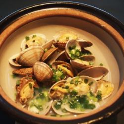 Sake Steamed Clam