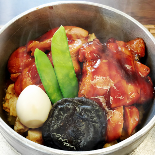 Chicken teriyaki kamameshi *Single item (includes instant soup and pickles)