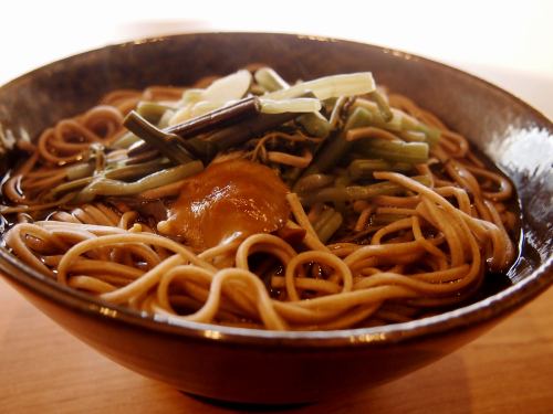 Wild vegetable soba/udon (hot/cold)