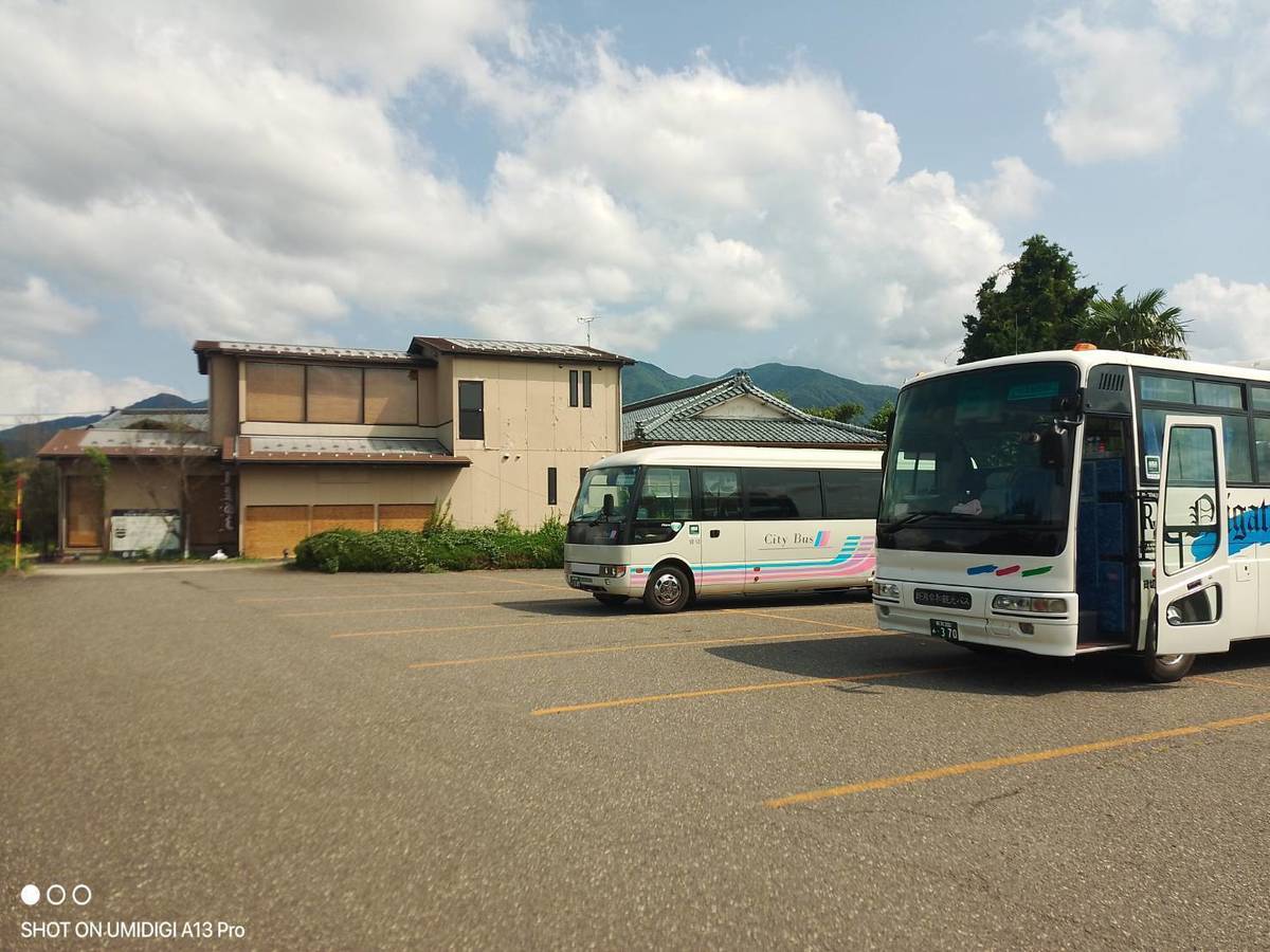 Bus parking lot Medium-sized bus Microbus