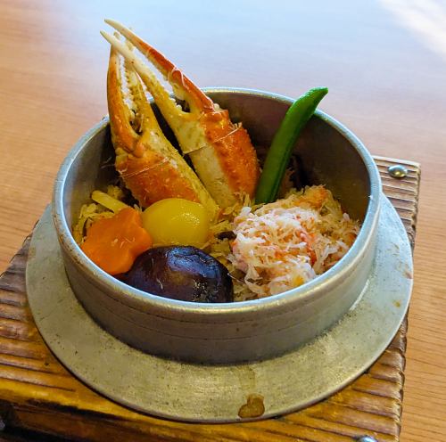 Snow crab rice pot