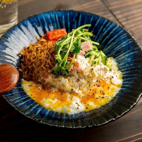 ミヤノカラス特製選べる とろ～り温玉ポテトサラダ