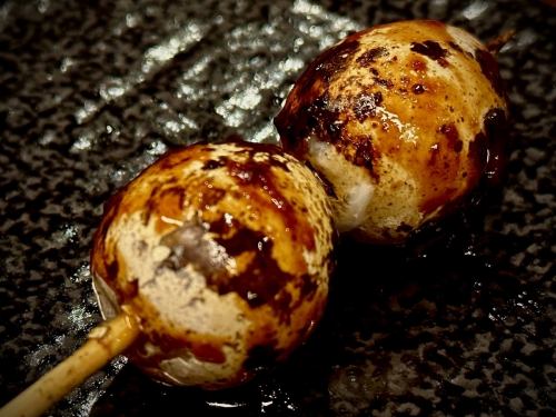 Shelled Toyohashi quail eggs (2 pieces)